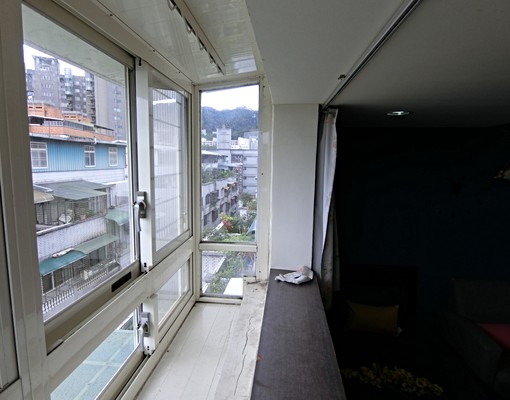 精緻套房有獨立洗衣機及曬衣處 - Image 9