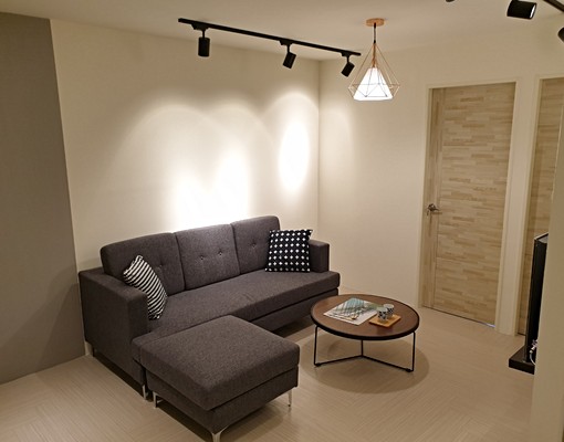 板橋忠孝路上三房兩廳超大間 - Image 2