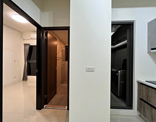 (仲介勿擾)新左營高鐵明亮1+1房_搶手物件,欲租從速! - Image 6