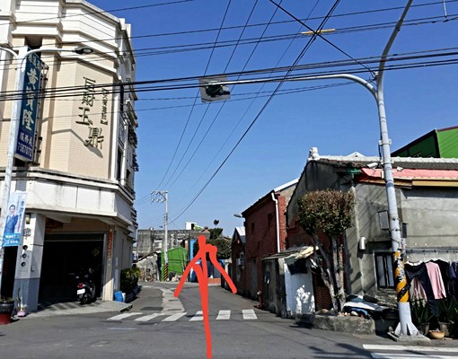 ★近線西國中.彰濱★一只皮箱馬上入住★ - Image 7