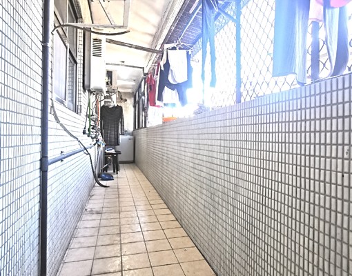 限住女性，環境安全單純，京華城對面 - Image 4