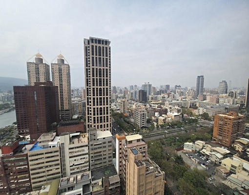 愛河雄女景觀大套房 - Image 10