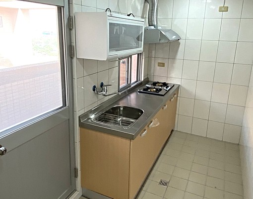 全新屋/附車位/合群新城整層住家大三房 - Image 3