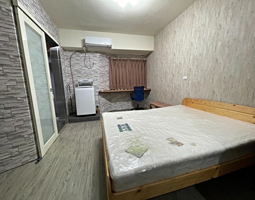 可貓~電梯套房一中/中華商圈-免追垃圾車 - Image 3