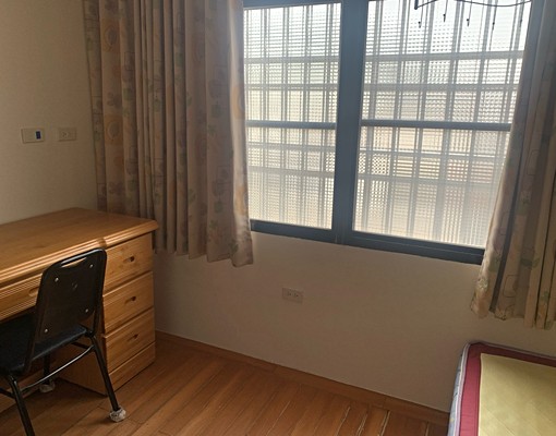 女性上班族巷內安靜近中山國小 - Image 5