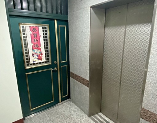 光復路電梯大套房 - Image 1