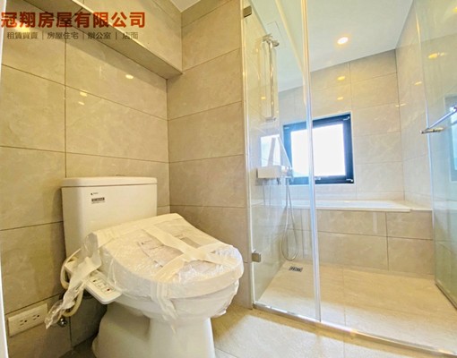 綠意景觀新裝潢大兩房+一書房平面車位 - Image 13