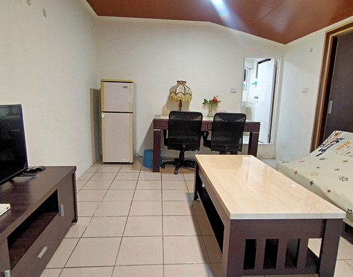 秀朗國小一房一廳租1.1萬(傢電全) - Image 1