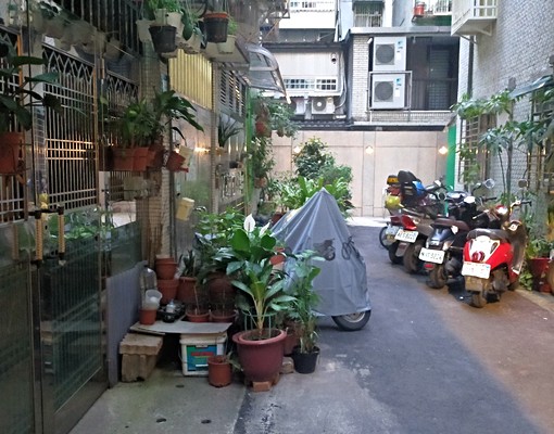 秀朗國小一房一廳租1.1萬(傢電全) - Image 11