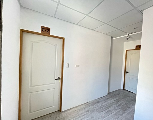 正市區稀有獨立套房出租採光佳 - Image 9