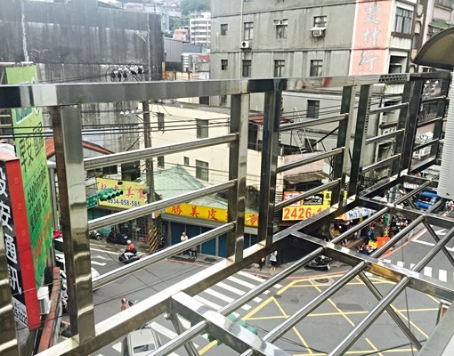 安一路新裝潢離車站走路3分鐘 - Image 7