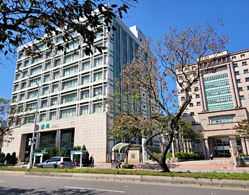 紐約上城挑高稀有露台套房近內湖行中心 - Image 4