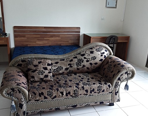 商業區舒適明亮大套房,一房一廳的格局 - Image 13