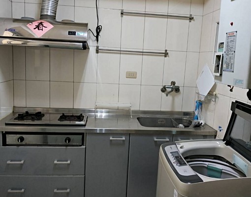 靜巷電梯邊間二房另加平面車位 - Image 4