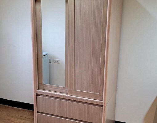 近南港軟體園區,中南街頂加陽台套房出租 - Image 6