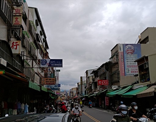 彩光佳不潮溼,生活機能方便,景觀視野極佳 - Image 3