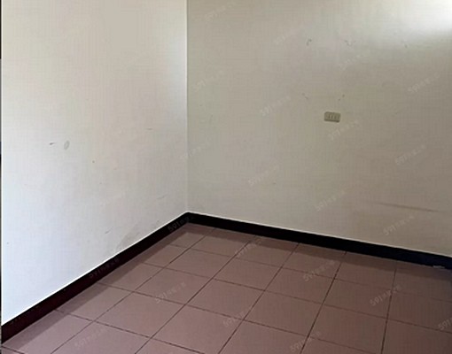 非鐵皮屋！中正路185巷｜四房二廳二衛＋20坪景觀露臺近捷運 - Image 8