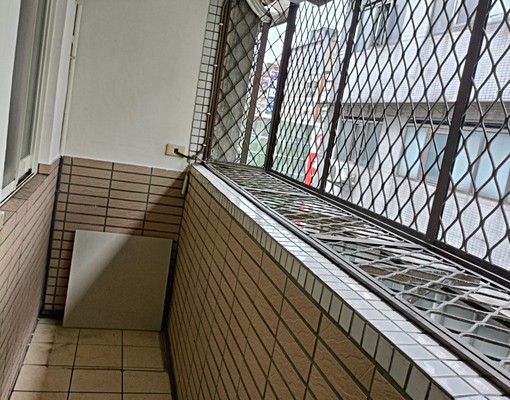 松信路忠孝東路口含家具 - Image 12