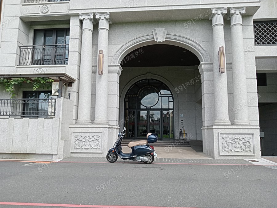 瑪丁尼茲實景圖