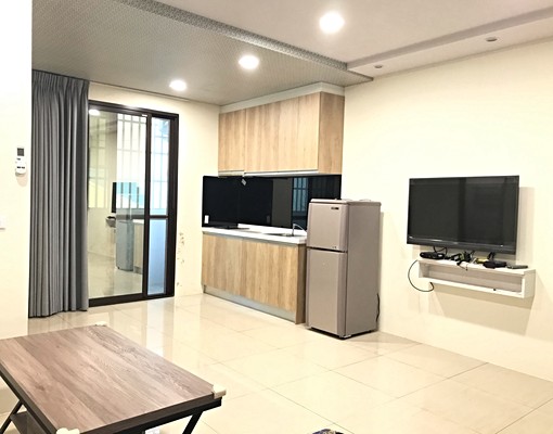 流理台系統櫃大套房，工業區內 - Image 1