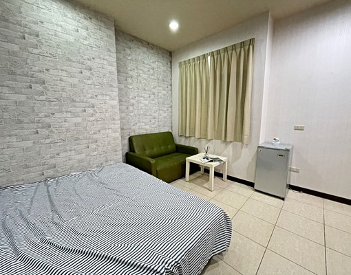 可租補★台中醫院★教育大學★美術館大套房 - Image 1