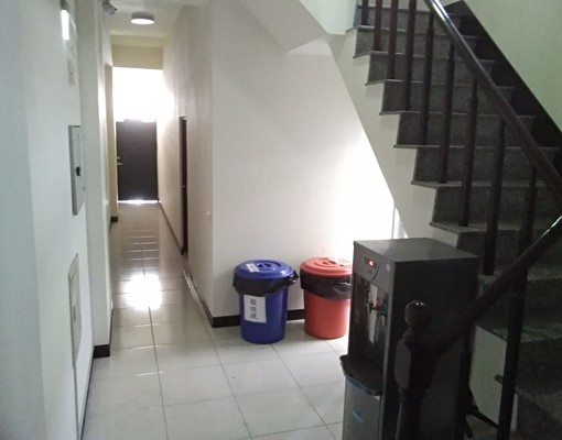 近嘉藥大套房陽台可供獨洗可短租租屋補助 - Image 7