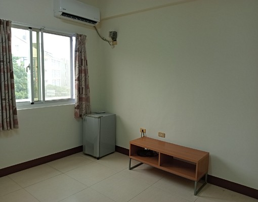 近崇蘭環保公園.3F套房出租 - Image 2