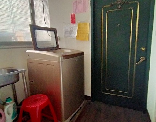 中正麥當勞二樓套房7坪8800元傢電全 - Image 6