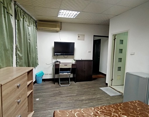 中正麥當勞二樓套房7坪8800元傢電全 - Image 14