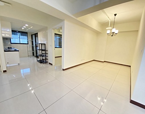 台茂旁，超大三房，採光通風佳，含稅含管 - Image 3