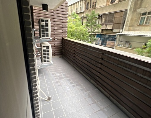 丰華城心大露台屋主自租生活機能佳 - Image 4