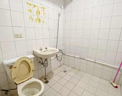 租金6千含水電費.家庭式雅房頂溪站13分 - Image 2