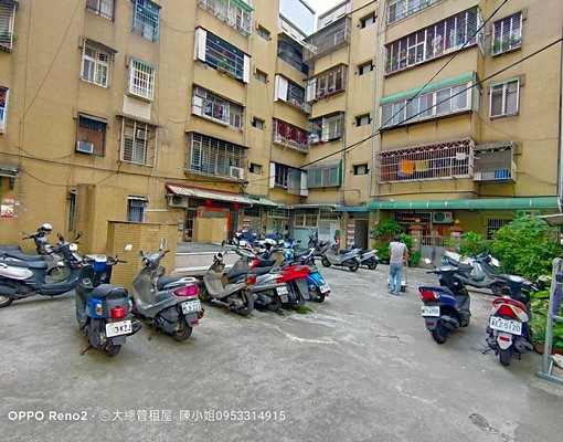 近忠孝商圈內壢火車站獨立洗衣機優質套房 - Image 1