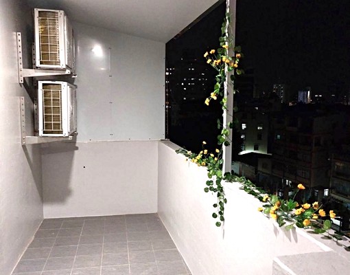 全新裝潢優質電梯套房兩房一廳 - Image 11