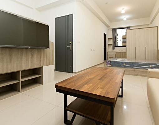 獨特稀有一房一廳格局、附整套廚具、近南科 - Image 1