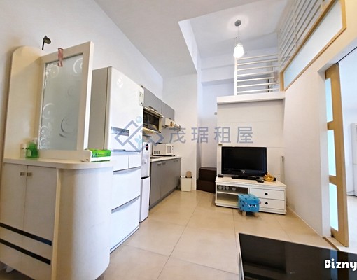 可雙租補捷運出站到可租補有陽台1+1房適合情侶2人 - Image 1