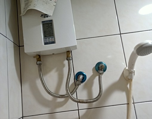 生活機能便利,附近有捷運站,套房出租 - Image 2