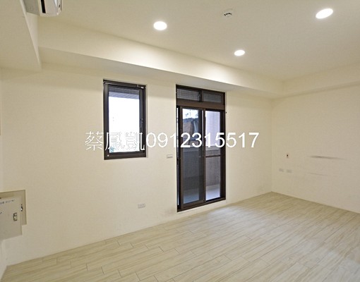 西門町商圈/西門捷運站/5年新大樓/景觀大露臺/採光2房 - Image 5