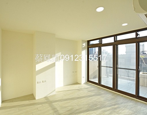 西門町商圈/西門捷運站/5年新大樓/景觀大露臺/採光2房 - Image 9