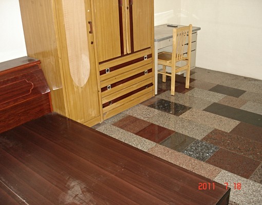 虎科大經濟雅房只要1200起 - Image 1