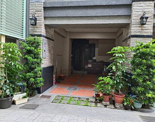 文藻學生、榮總醫護人員，幸福左右透天 - Image 11