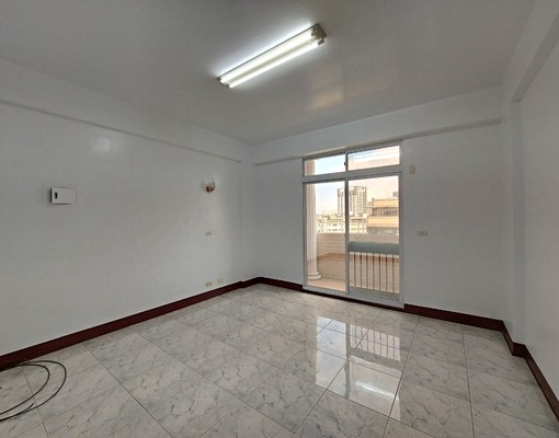 湖美社區⚾4套房2雅房透天店住⚾可戶籍及租屋補助 - Image 10