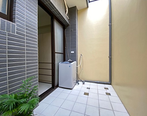 小蝸牛-1樓-大獨立陽台-洗衣機+乾濕分離衛浴 - Image 13