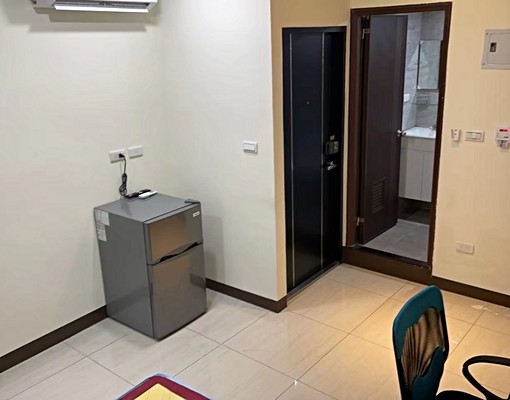 中正路新套房~低樓層陽台~近海大~武昌街 - Image 3