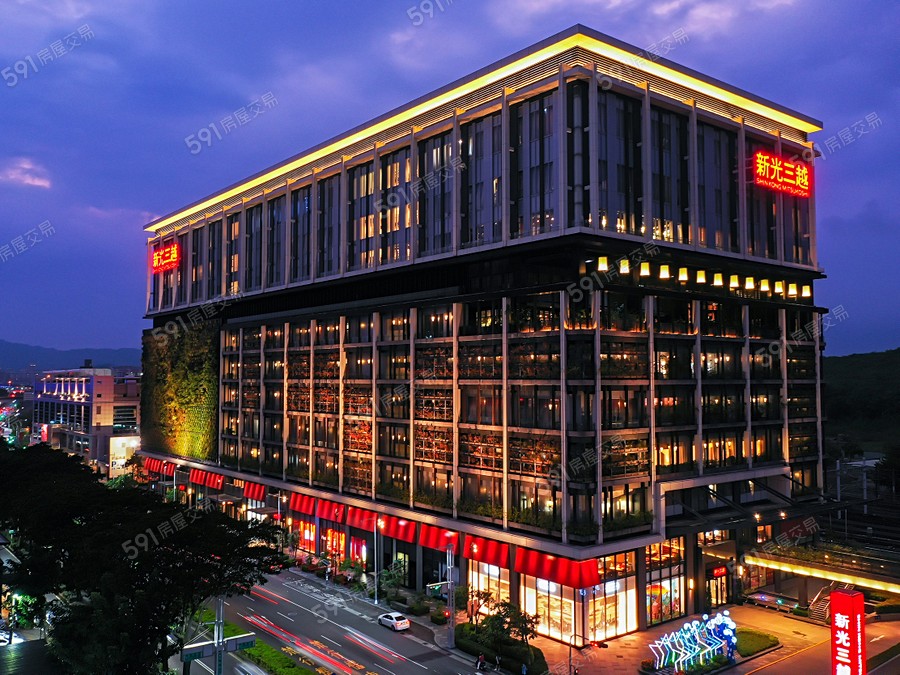 芳崗高鐵棧環境圖