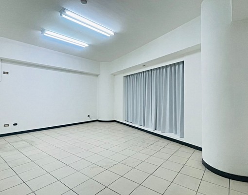 中和站~電梯3房/可租住家or辦公都可 - Image 8