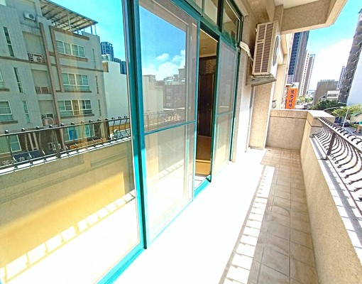 近喜來登遠百～美裝採光兩房～5分鐘到緯創、8分鐘到台元 - Image 12