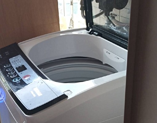 時尚裝潢電梯雅房，免投幣新洗衣機，台電 - Image 8