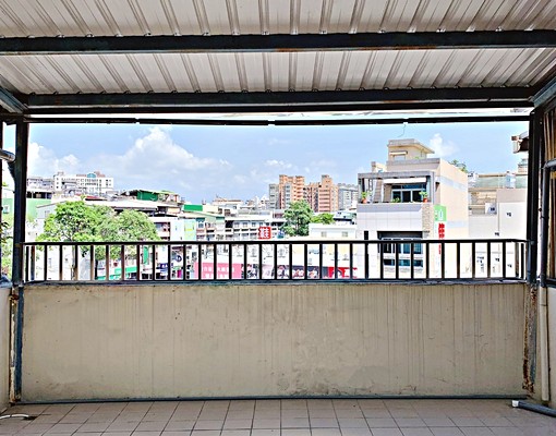 正修透天三樓or四樓整層(2雅房1衛1廳1陽台 - Image 7