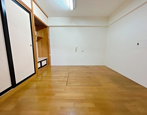 一點利商圈五大房4衛浴電梯華廈*可租補 - Image 11